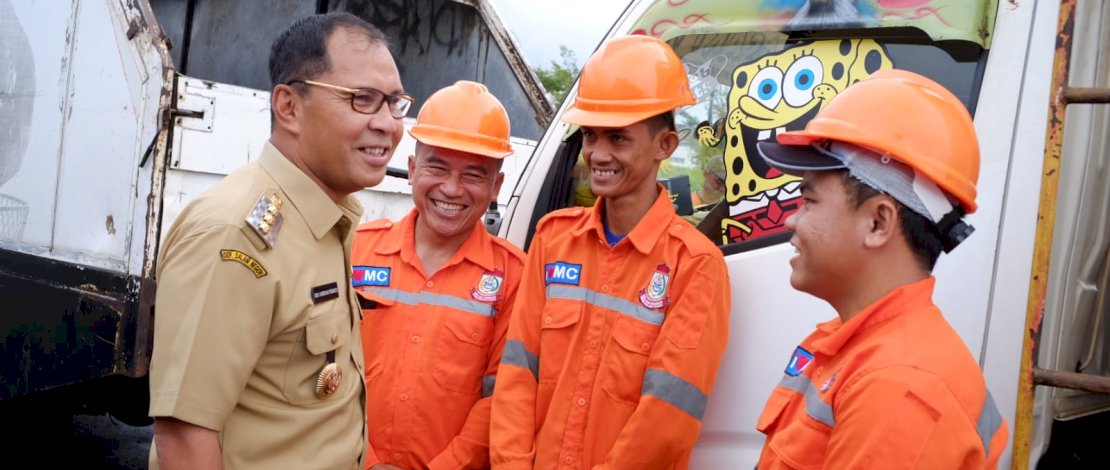 Peremajaan Angkutan dan Masa Depan Persampahan di Makassar