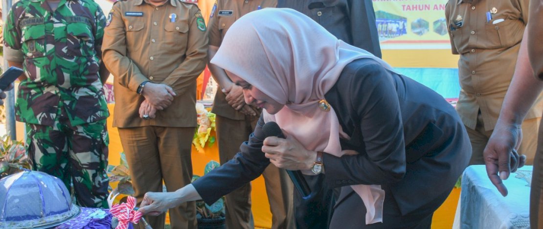 Bupati Lutra Resmikan Sarana Air Bersih Senilai Rp1,1 M