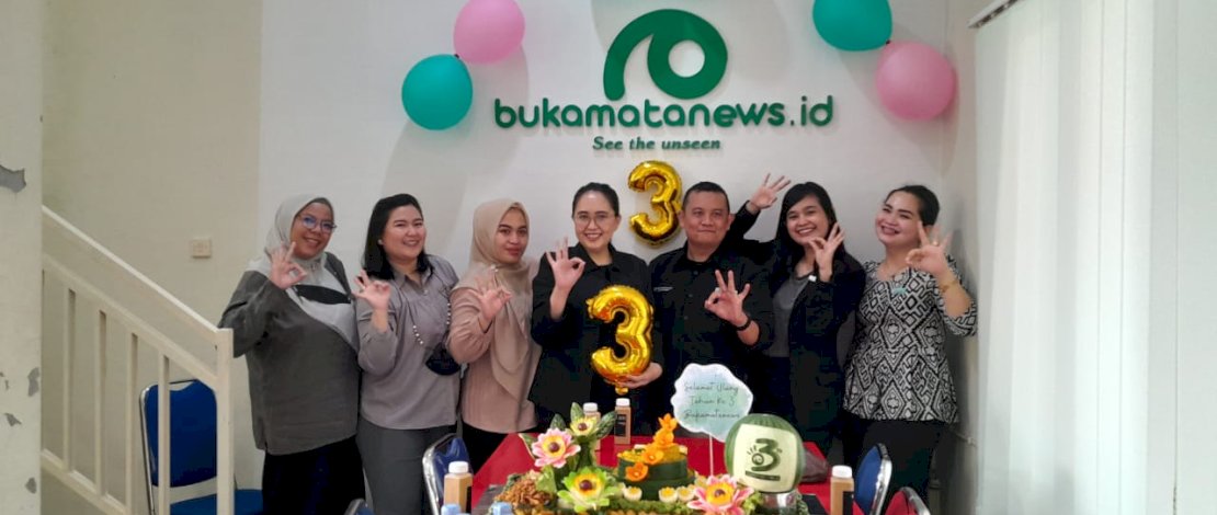 Sampaikan Doa Tulus, GM Aston Makassar Boyong Tim ke Redaksi Bukamatanews Sampaikan Doa Tulus, GM Aston Makassar Boyong Tim ke Redaksi Bukamatanews