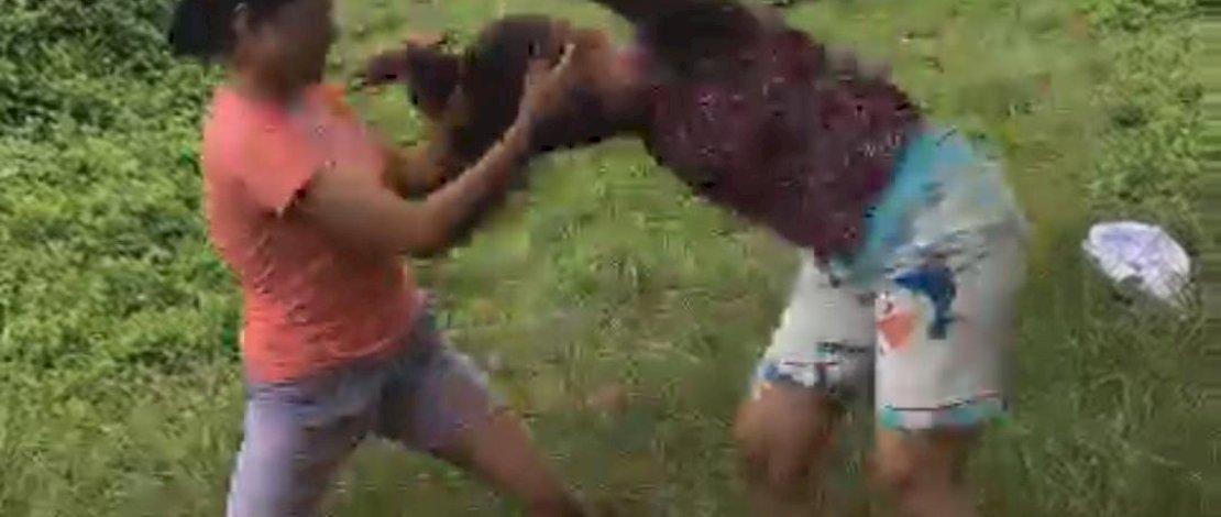 Video Perkelahian Remaja Putri di Konawe Viral di Medsos Video Perkelahian Remaja Putri di Konawe Viral di Medsos