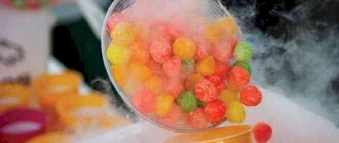 Cegah Kasus Keracunan 'Ciki Ngebul' Meluas, Kemkes Minta Pemda Awasi Penggunaan Nitrogen Cair 