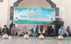 Hadiri Wisuda Santri Se-Kecamatan Sabbang-Sabbang Selatan, IDP: Jangan Berhenti Mengaji