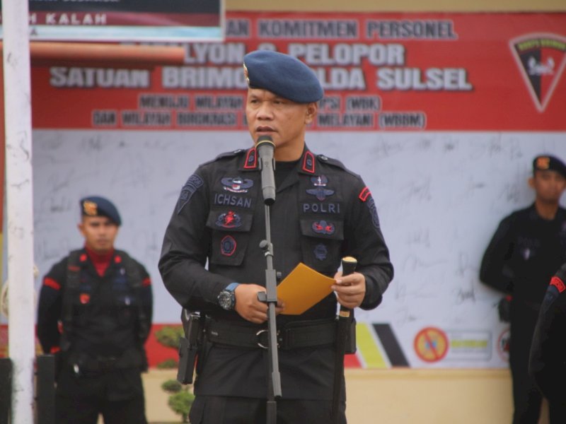 Perdana di Tahun 2023! Brimob Bone Gelar Upacara Bendera Dalam Rangka HKN