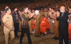 Gubernur Andi Sudirman Hadiri Rakornas Kepala Daerah FKPD Se-Indonesia