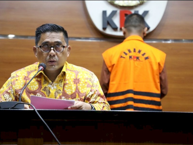 Rugikan Negara Rp100 Miliar, KPK Tahan Petinggi PT Antam