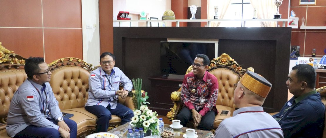 Pj Bupati Takalar Dr Setiawan Aswad, menerima kunjungan silaturahmi Bank Indonesia (BI), di Kantor Bupati Takalar, Kamis, 19 Januari 2023. Pj Bupati Takalar Dr Setiawan Aswad, menerima kunjungan silaturahmi Bank Indonesia (BI), di Kantor Bupati Takalar, Kamis, 19 Januari 2023.
