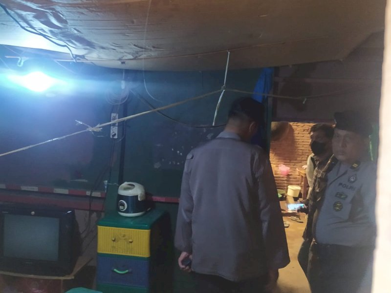 Warga Karunrung Gantung Diri di Kamar, Isteri Sempat Beri Nafas Buatan