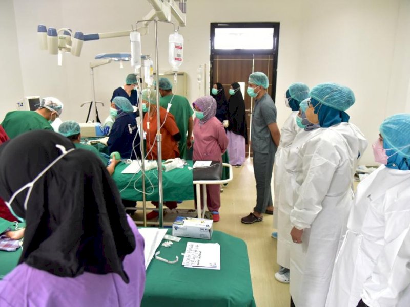PKK Sulsel Gandeng PDGI Gelar Bakti Sosial Celah Bibir dan Lelangit di Enrekang