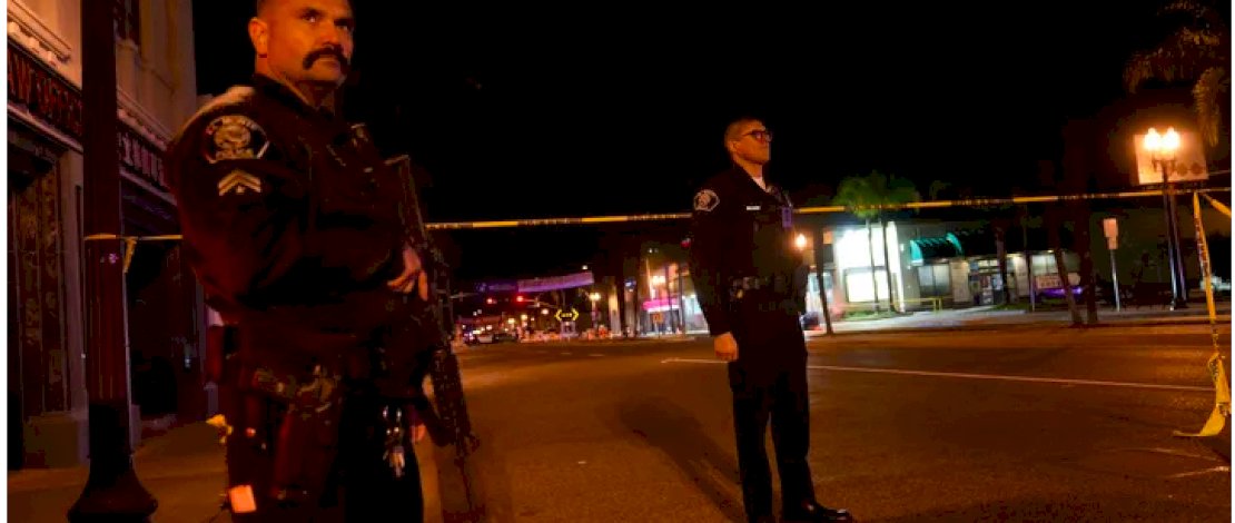 Ngeri! 10 Orang Tewas dalam Penembakan Di Klub Dansa Area Los Angeles Ngeri! 10 Orang Tewas dalam Penembakan Di Klub Dansa Area Los Angeles