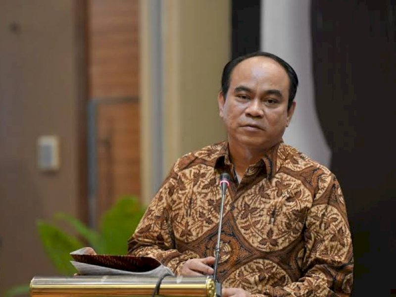 Kemendes Serius Kaji Usulan Masa Jabatan Kades Jadi 9 Tahun