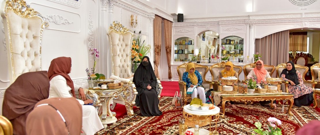 Pengurus Ikatan Guru Taman Kanak-kanak Indonesia (IGTKI) menemui Bunda PAUD Sulsel, Naoemi Octarina, di Rumah Jabatan Gubernur Sulsel, kemarin, Selasa, 24 Januari 2023.