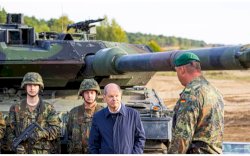 Setelah Tawaran AS, Jerman Menyetujui Tank Tempur Canggih Untuk Ukraina