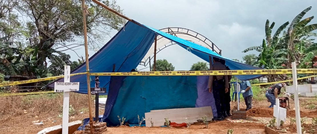 Cari Penyebab Kematian, Polisi Bongkar Makam  Mahasiswa Unhas yang Meninggal saat Diksar Mapala