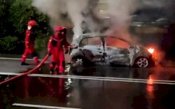 Mobil Ojol Terbakar di Jalan Tol Reformasi Makassar, Diduga Gara-gara Ini