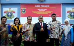Hadiri Ujian Promosi Doktor Agus Surya Bakti Danny Puji Disertasinya