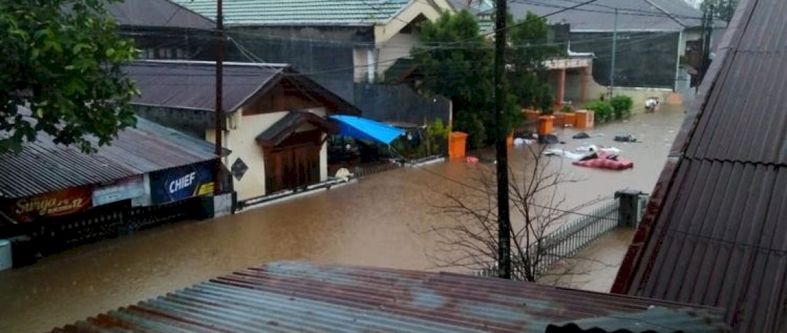 Banjir bandang landa kota Manado (dok :BNPB) Banjir bandang landa kota Manado (dok :BNPB)