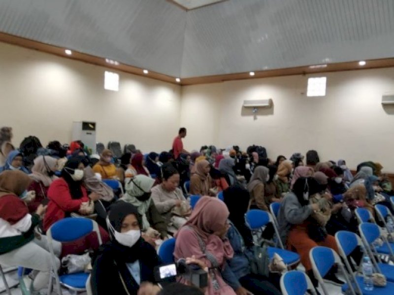 87 Calon TKI Illegal Diciduk di Bandara Juanda
