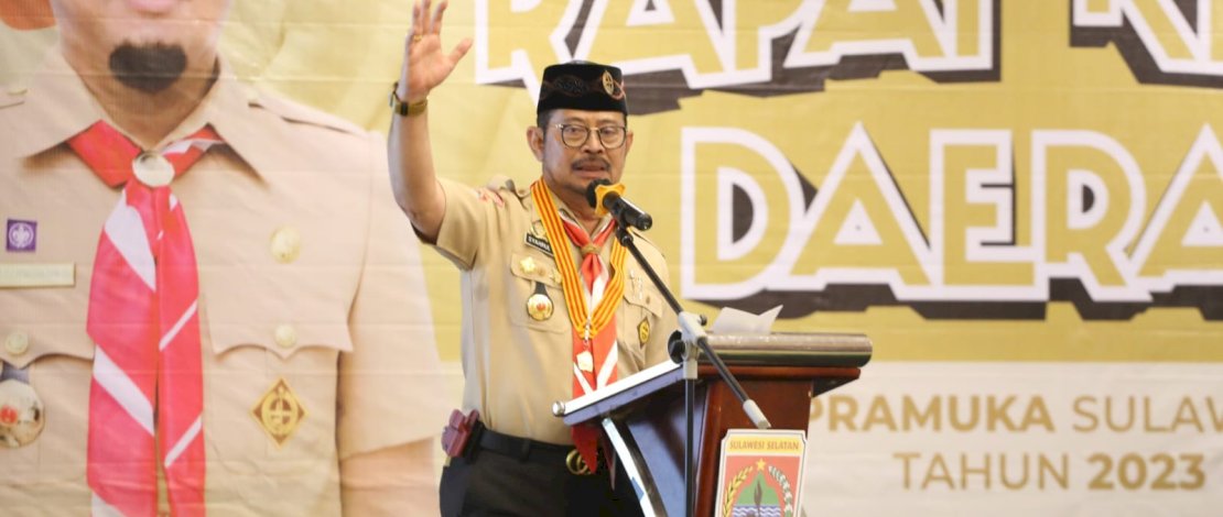 Mentan SYL memberikan arahan saat membuka Rapat Kerja (Raker) Daerah Gerakan Pramuka Kwartir Daerah Sulawesi Selatan (Sulsel), di Hotel Claro, Makassar, Sabtu, 28 Januari 2023.
