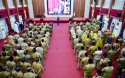 Gubernur Andi Sudirman Lantik 207 Kepala Sekolah di 17 Daerah