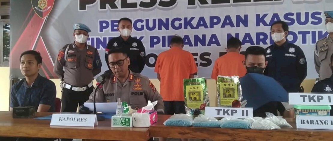 2 Kg Sabu dan 4500 Pil Ekstasi Batal Diedarkan di Bone 2 Kg Sabu dan 4500 Pil Ekstasi Batal Diedarkan di Bone