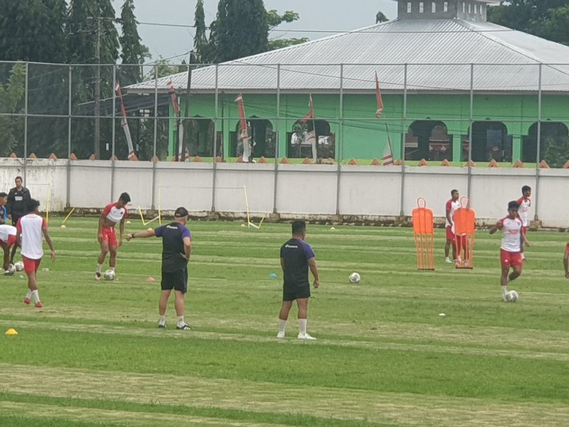 Pemain PSM Makassar Latih Skill Jelang Lawan Arema FC