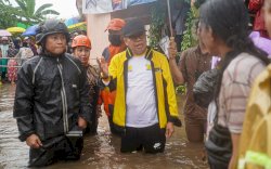 Taufan Pawe Minta Data Korban Bencana Banjir Segera Dirampungkan untuk Penyaluran Kompensasi