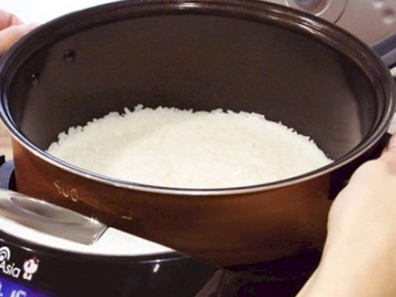 Kementerian ESDM tambah Anggaran Rp2,5 T untuk Pengadaan Rice Coooker hingga Kendaraan Listrik