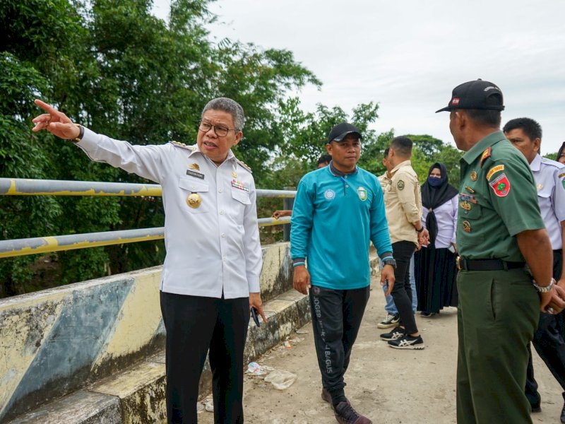 Pastikan Warga Terdampak Tertangani Baik, Taufan Pawe Kembali Turun Pantau Lokasi Banjir
