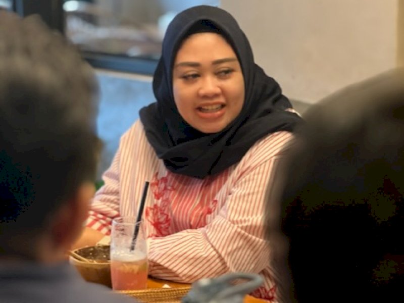 Begini Gaya Andi Tenri Uji Peringati Hari Pers 2023 