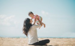 Opini Gita Savitri Terbukti, Punya Anak Bikin DNA Lebih Cepat Menua