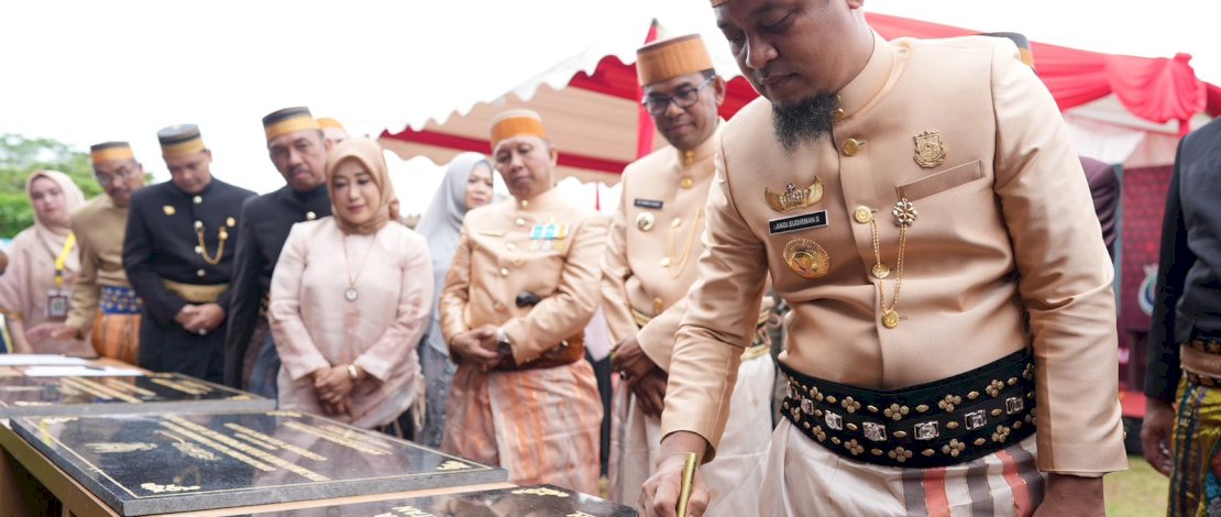 Peresmian TPI Beba pada Rapat Paripurna DPRD Takalar Dalam Rangka 63 Tahun Kabupaten Takalar, di Lapangan H Makkatang Dg Sibali, Jumat, 10 Februari 2023. 