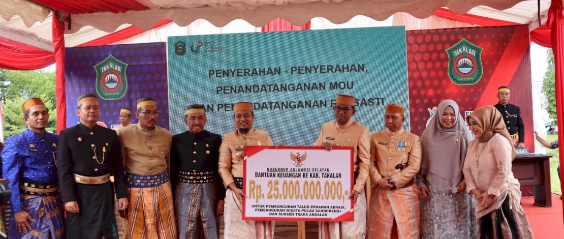 HUT ke-63 Takalar, Gubernur Sulsel beri Bantuan Keuangan Rp25 M