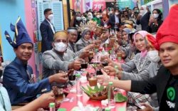 Makan Kuliner Khas Makassar Berhadiah Mobil