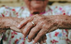 Inilah Mengapa Anda Tidak Perlu Takut Menjadi Tua