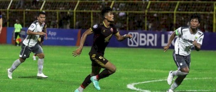 Taklukkan Persib Bandung, PSM Makassar Naik ke Puncak Klasemen