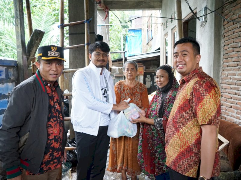 Ketua FKKM dan Camat Tallo Kunjungi Korban Terdampak Banjir di Kelurahan Lembo