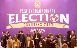 Penuh Drama, Yunus Nusi Mengundurkan diri dari Waketum PSSI