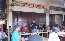 Sambangi Kab Soppeng, Danny Pomanto Diskusi Pangan dengan Petani hingga Ojol di Warkop