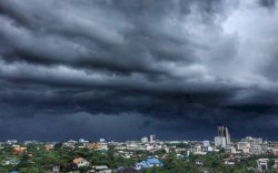 Bupati Lutra Imbau Masyarakat Waspada Potensi Cuaca Ekstrem