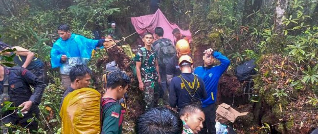 Setelah 48 Jam Kapolda Jatim dan Tim Berhasil Dievakuasi 