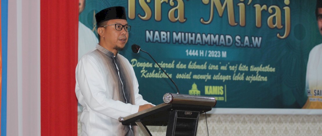 Bupati Basli dalam sambutannya pada Peringatan Isra Mi'raj, di Kantor Bupati, Kamis, 23 Februari 2023. Bupati Basli dalam sambutannya pada Peringatan Isra Mi'raj, di Kantor Bupati, Kamis, 23 Februari 2023.