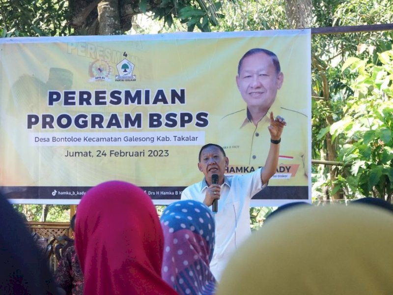 Dapat Bantuan Bedah Rumah, Warga Takalar Ini Doakan Hamka B Kady Terpilih Lagi di Pemilu 2024