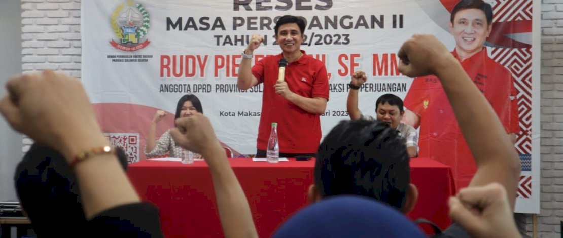 Anggota DPRD Provinsi Sulsel, Rudy P Goni, menemui warga Mamajang Kota Makassar dalam rangka kegiatan Reses, Senin, 27 Februari 2023, di Mbuk Cofee Shop. Anggota DPRD Provinsi Sulsel, Rudy P Goni, menemui warga Mamajang Kota Makassar dalam rangka kegiatan Reses, Senin, 27 Februari 2023, di Mbuk Cofee Shop.