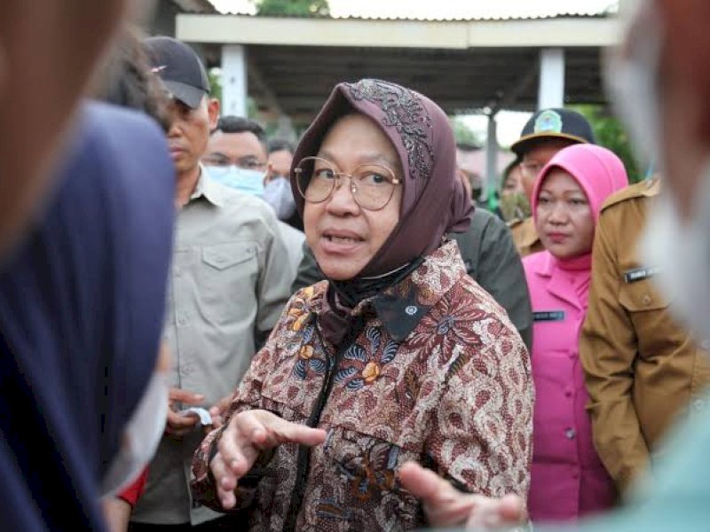 Kunjungi Sentra Wirajaya Makassar, Mensos Risma Serahkan Bantuan Atensi Senilai Rp400 Juta