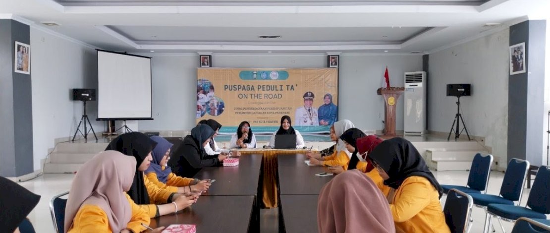 Puspaga Peduli Ta&rsquo; binaan Ketua TP PKK Kota Parepare Erna Rasyid Taufan, rapat persiapan pendampingan korban terdampak banjir.