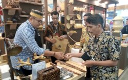 Dekranasda Selayar Promosikan Kerajinan Khas Tanadoang di Pameran Terbesar se Asia Tenggara