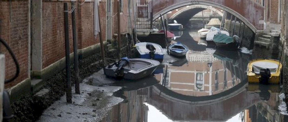 Kondisi kanal di Venesia saat ini. 