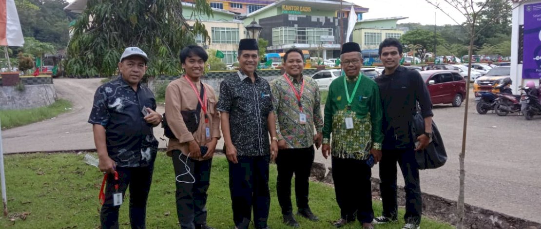 Wakil Bupati Kepulauan Selayar, Saiful Arif, yang juga Wakil Ketua Pimpinan Daerah Muhammadiyah Kepulauan Selayar, turut mengikuti Musyawarah Wilayah (Musywil) ke 40 Muhammadiyah Sulsel, di Kabupaten Enrekang. Wakil Bupati Kepulauan Selayar, Saiful Arif, yang juga Wakil Ketua Pimpinan Daerah Muhammadiyah Kepulauan Selayar, turut mengikuti Musyawarah Wilayah (Musywil) ke 40 Muhammadiyah Sulsel, di Kabupaten Enrekang.