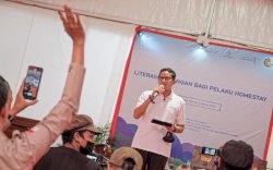 Menparekraf Fasilitasi Akses Pembiayaan Bagi Desa Wisata di Maros