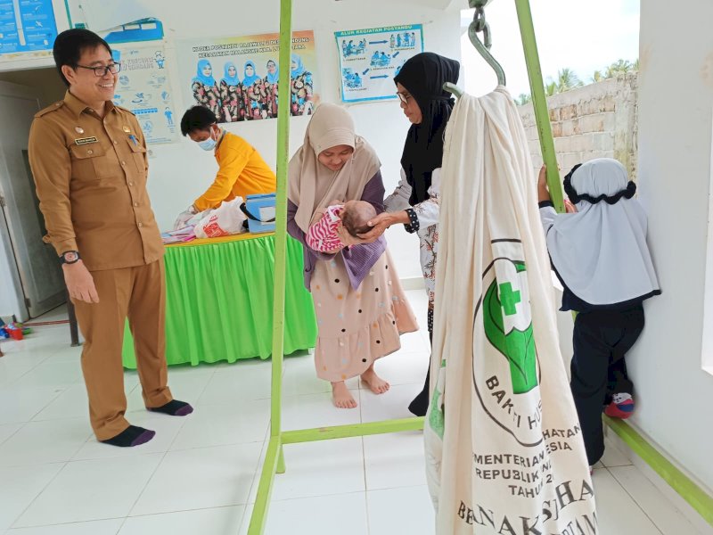 Angka Kunjungan Posyandu di Desa Tandung Malangke Capai 80 Persen